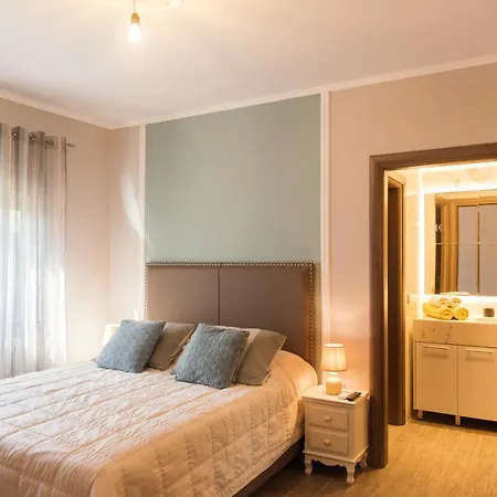 Vila Giannis Vitaládes