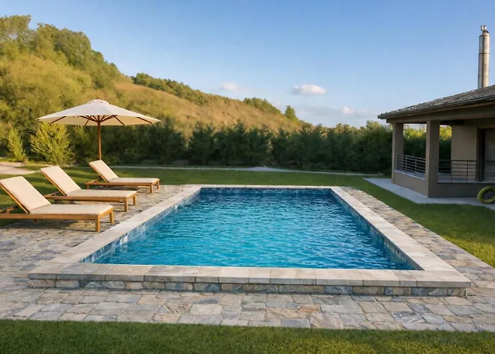 Giannis Vila Vitaládes